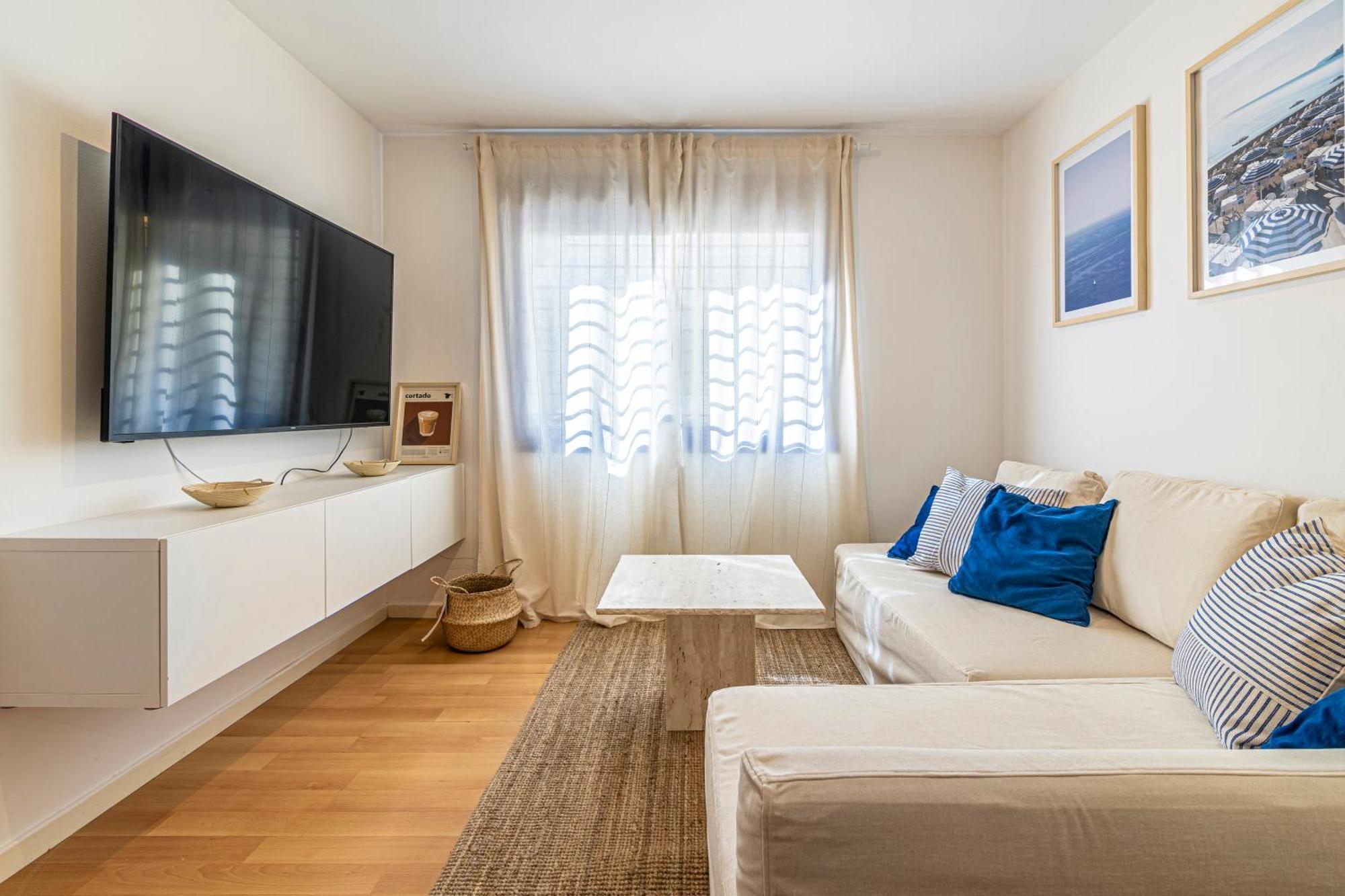 Solis Mare Apartments - Pedregalejo Beach Malaga Bagian luar foto
